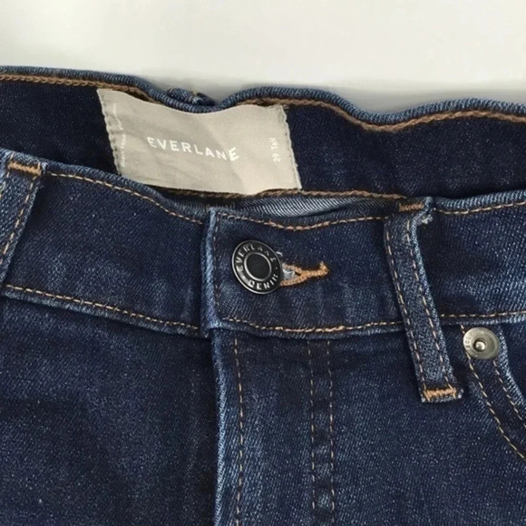 Everlane Women’s Jeans Mid Rise Medium Wash - Picture 2 of 6